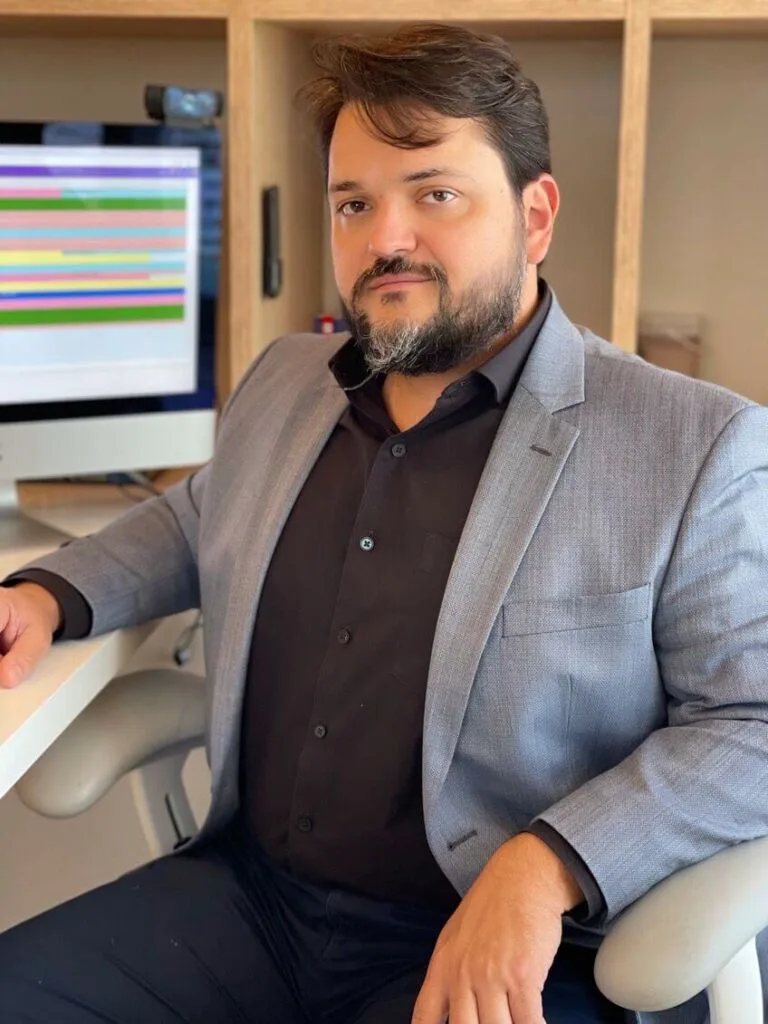 Foto do Dr. Thiago Machado